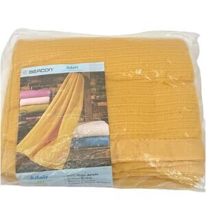 VTG Beacon satin trim blanket virgin acrylic yellow Adair 72 x 90 USA FULL
